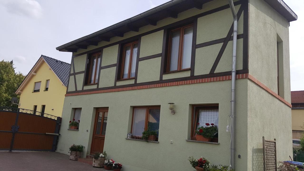 Ferienhaus Am Stadtpark 발렌슈테트 외부 사진