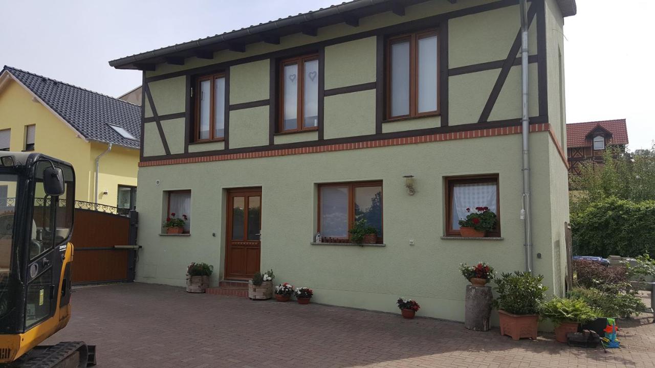 Ferienhaus Am Stadtpark 발렌슈테트 외부 사진
